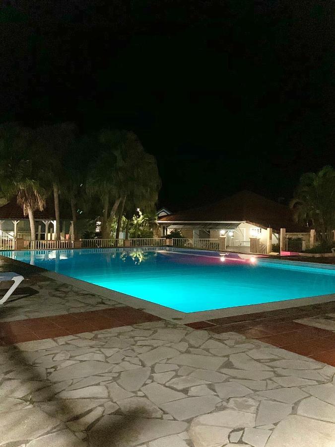 Somptueux Duplex Sur La Route Des Plages Sainte-Anne Dış mekan fotoğraf